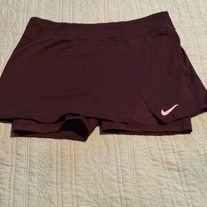 Nike Women's Black Skorts